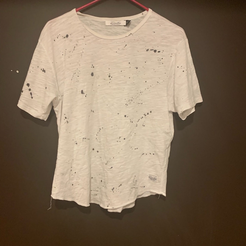 Kinetix black and White Paint Splatter